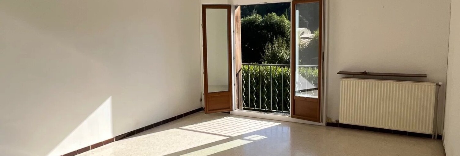 Appartement 2 Pièces 55 m² à louer à Jouques (13490)