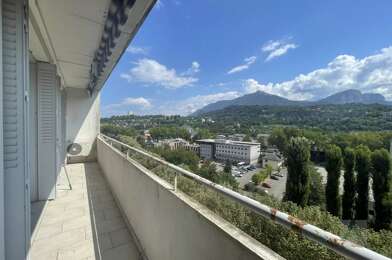 Appartement 3 pièces 1290 €