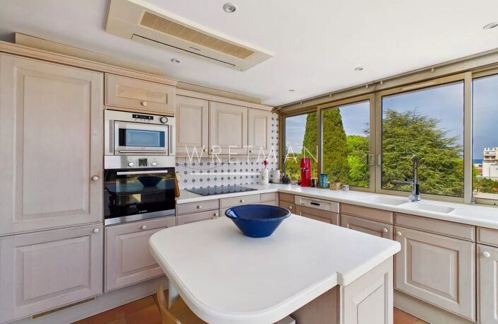 Appartement 6 pièces avec terrasse vue mer – Antibes — photo 4