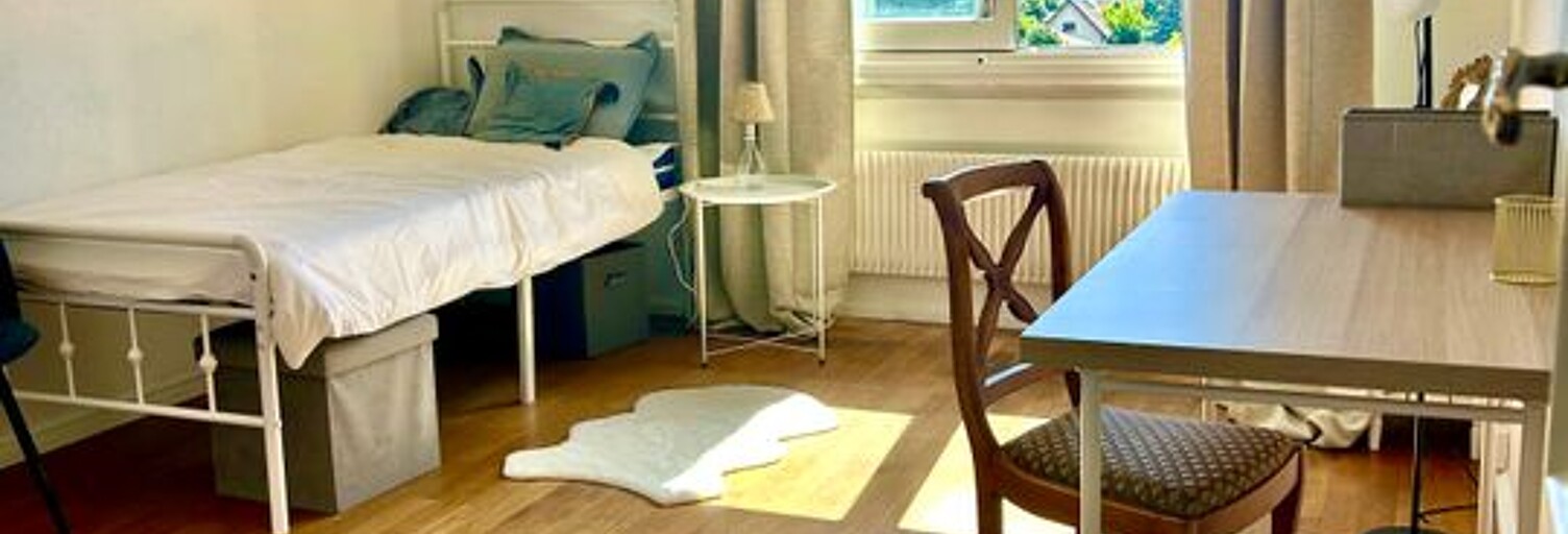 Appartement 1 Pièce 14 m² à louer à Bron (69500)