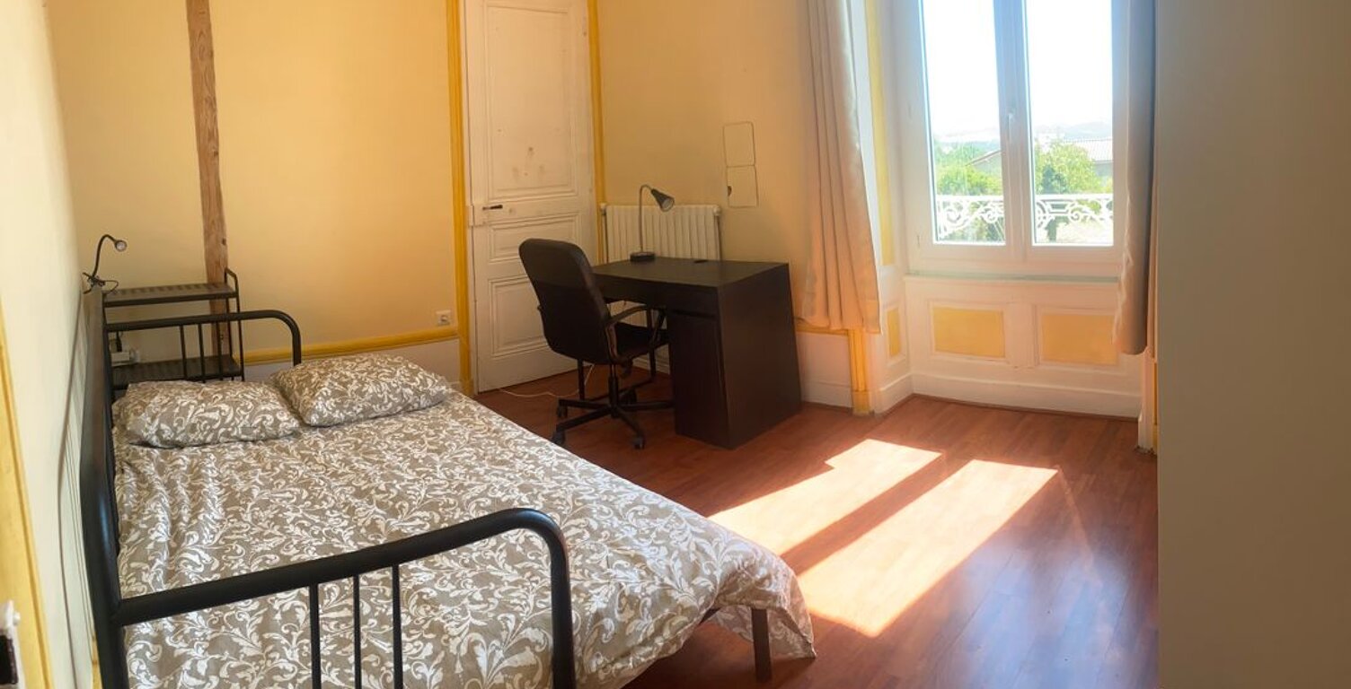 Chambre de 12m2 à louer sur Saint-Martin-la-Plaine — photo 1