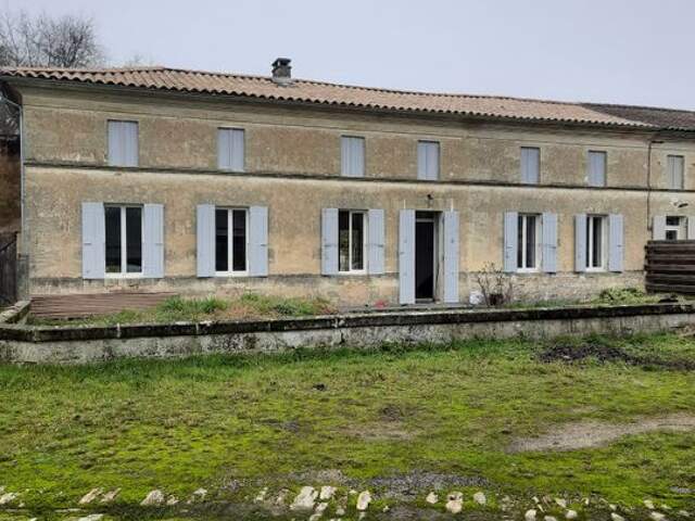 Maison de 169m2 à louer sur Générac — photo du bien
