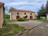 Propriete à vendre 10 pièces AUBIGNY (79) Terrain 27 715 m² — photo 3