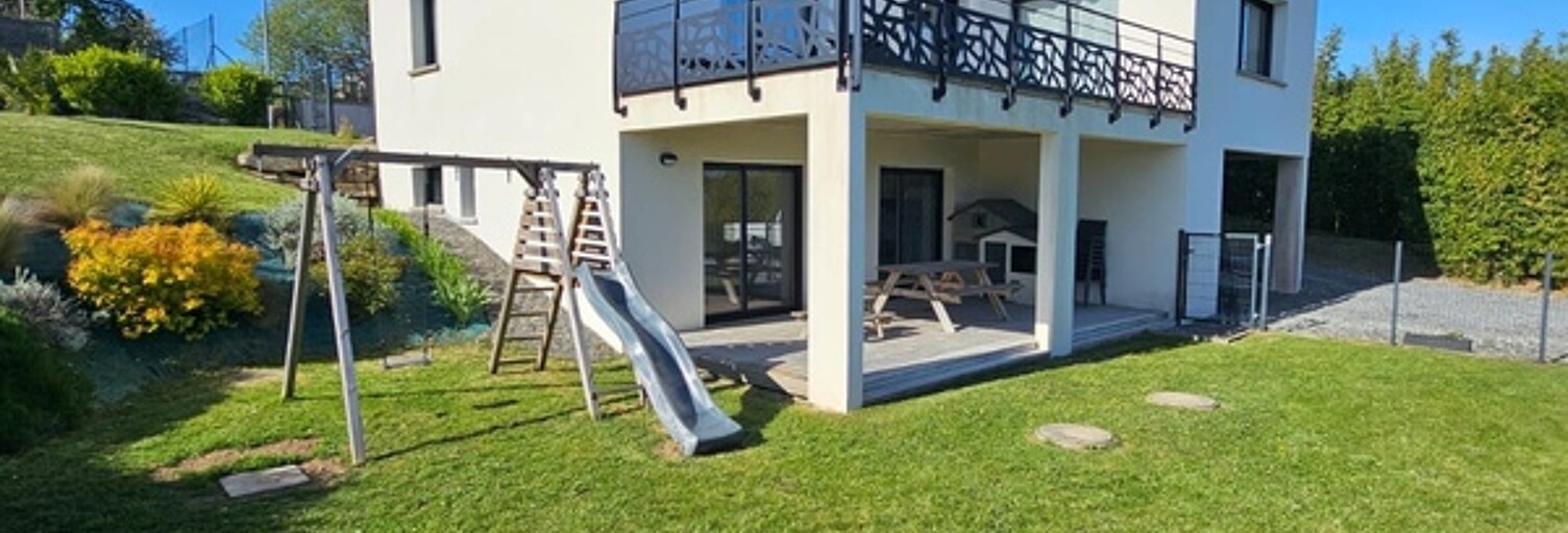 Maison 6 Pièces 152 m² à vendre à Rosnoën (29590)
