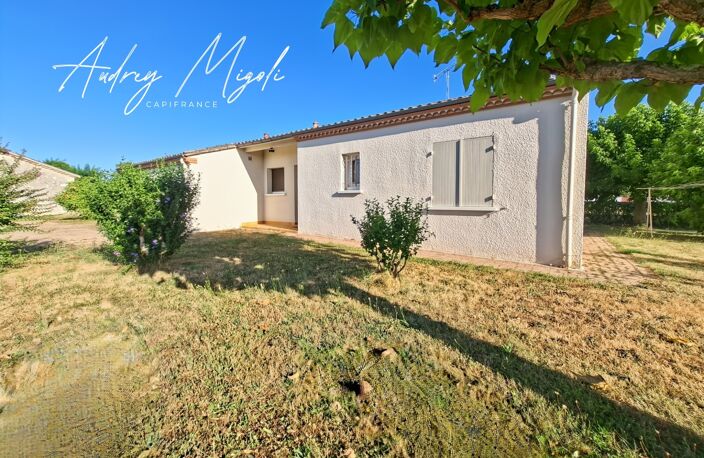 Maison de plain-pied de 90m², proche commerces, avec garage, terrain plat et clôturé — photo 2