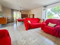 Maison de plain-pied de 90m², proche commerces, avec garage, terrain plat et clôturé — photo 4