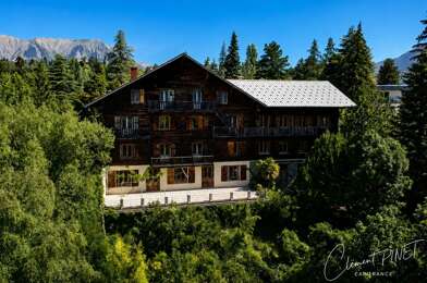 Maison 30 pièces 899000 €