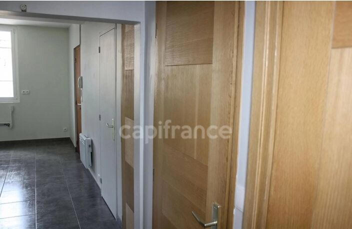 Immeuble à vendre JOIGNY (89) — photo 2