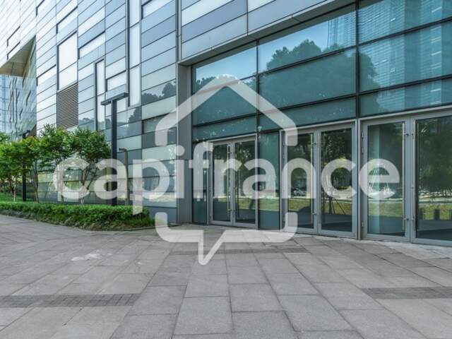 À vendre – Murs commerciaux loués – Rentabilité de 9.94 % proche de SAINT JEAN DE VEDAS (34) — photo du bien