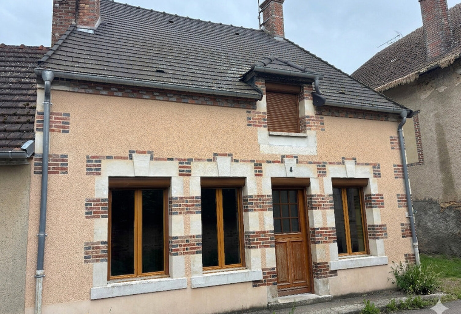 🏠 Charmante Maison de Caractère - Saint-Amand-en-Puisaye (58) — photo 1