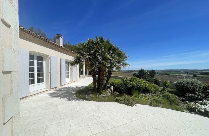 Villa d'architecte et gîte indépendant dans un parc paysager de plus de 4 000 m² SUD de COGNAC proche de BARBEZIEUX SAINT HILAIRE (16) — photo 2