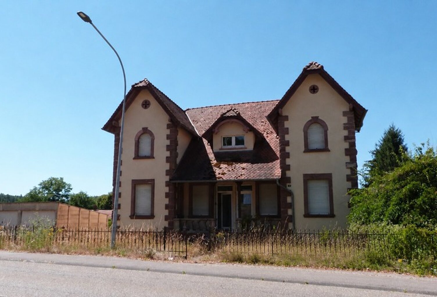 Maison à vendre 8 pièces BITCHE (57) — photo 1