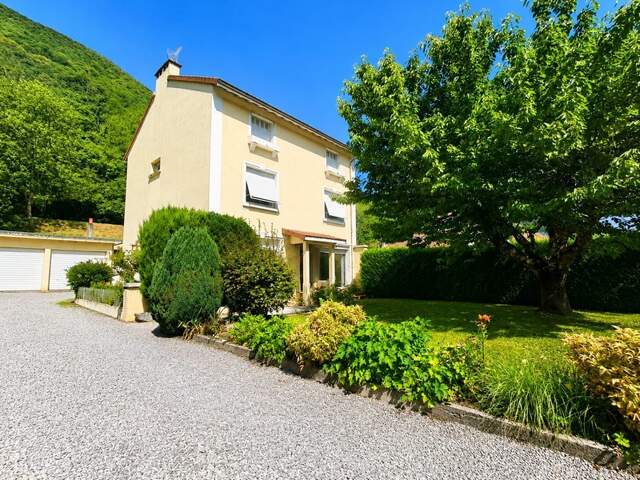 Maison 161m2 avec jardin à SARRANCOLIN (65) — photo du bien