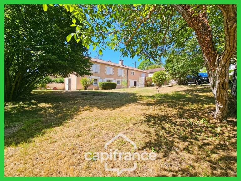 Maison 249 m², à vendre 8 pièces MIGNE AUXANCES (86), environnement et secteur de qualité — photo 1