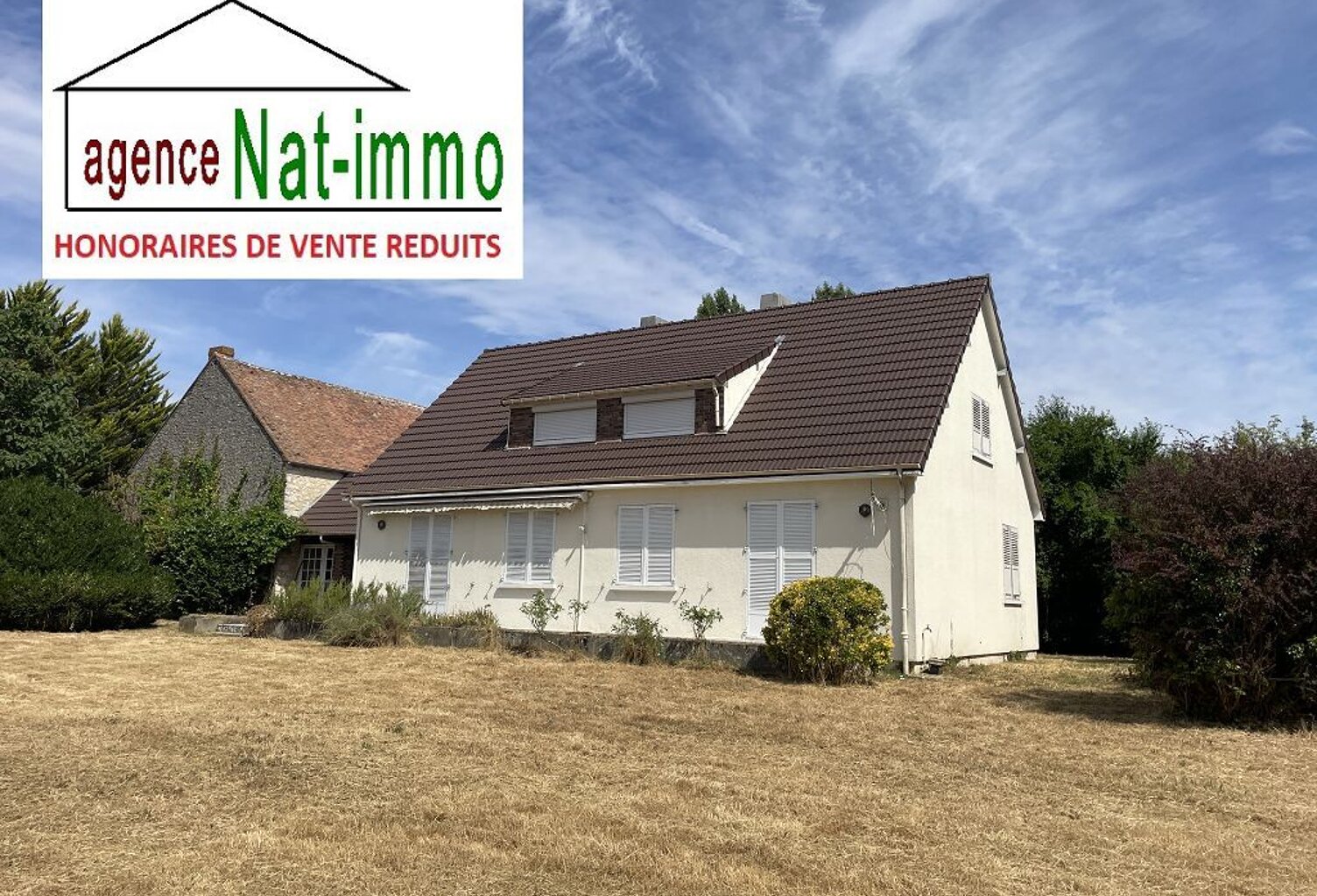 Maison - 288m ² — photo 1