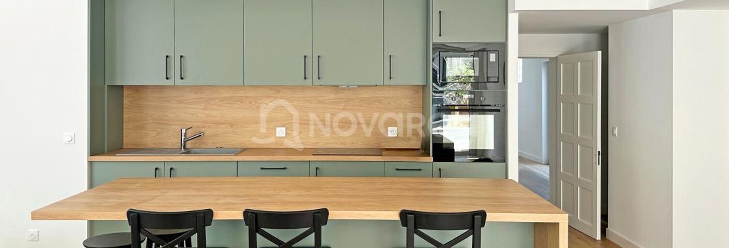 Appartement 4 Pièces 153 m² à louer à Lacq (64370)