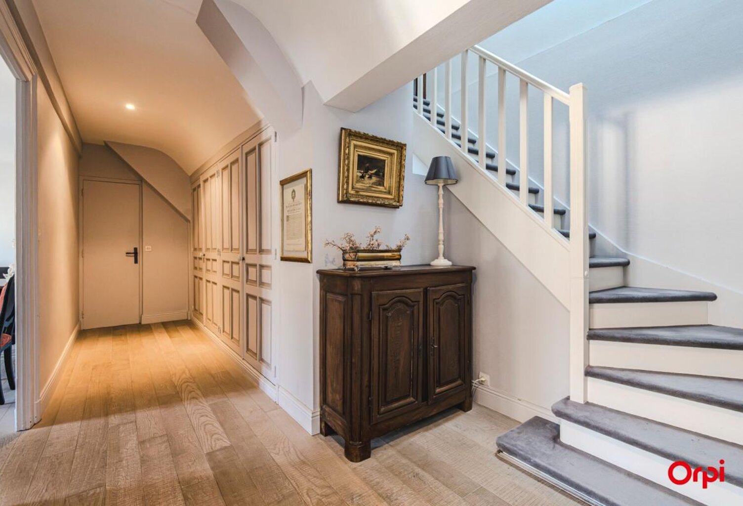 Appartement À Vendre — photo 1
