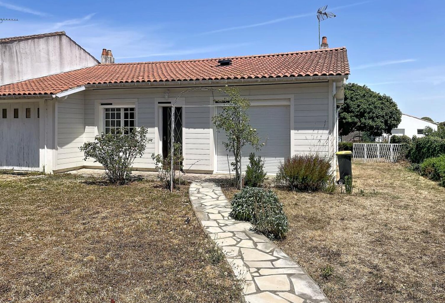 Maison À Vendre — photo 1