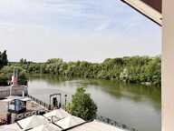 PORT CERGY – Vue exceptionnelle sur la Marina et l’Oise Idéal investisseur ou premier achat — photo 3