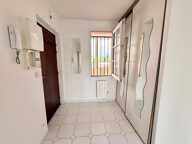 PORT CERGY – Vue exceptionnelle sur la Marina et l’Oise Idéal investisseur ou premier achat — photo 4