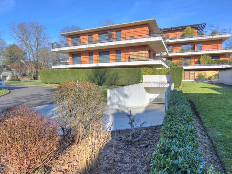 Appartement À Vendre — photo 1