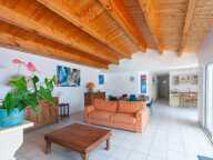 Nieul sur Mer - Maison plain-pied 153 m² - 5 chambres - garage - piscine — photo 3