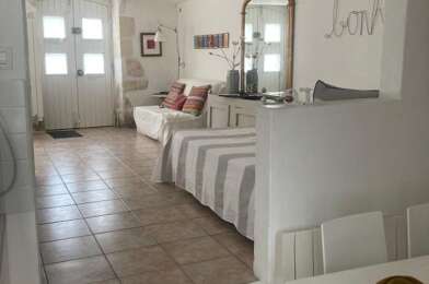 Appartement 1 pièces 235400 €