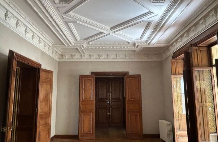 En exclusivité chez Orpi Vie&Logis - Appartement de prestige 220 m2 en plein coeur de la ville — photo 3
