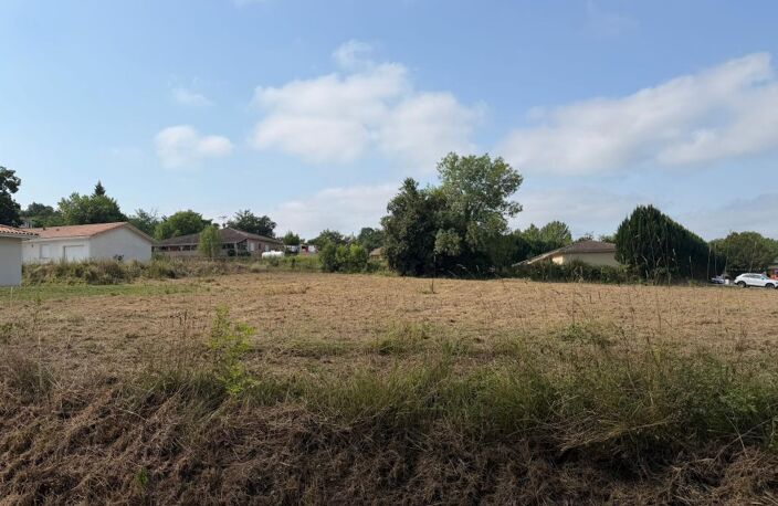 Terrain de 1050 m² avec accès au tout à l'égout — photo 2