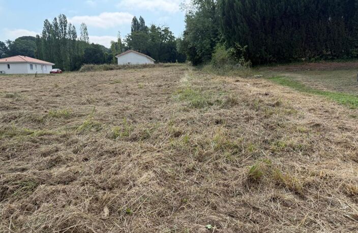 Terrain de 1050 m² avec accès au tout à l'égout — photo 5