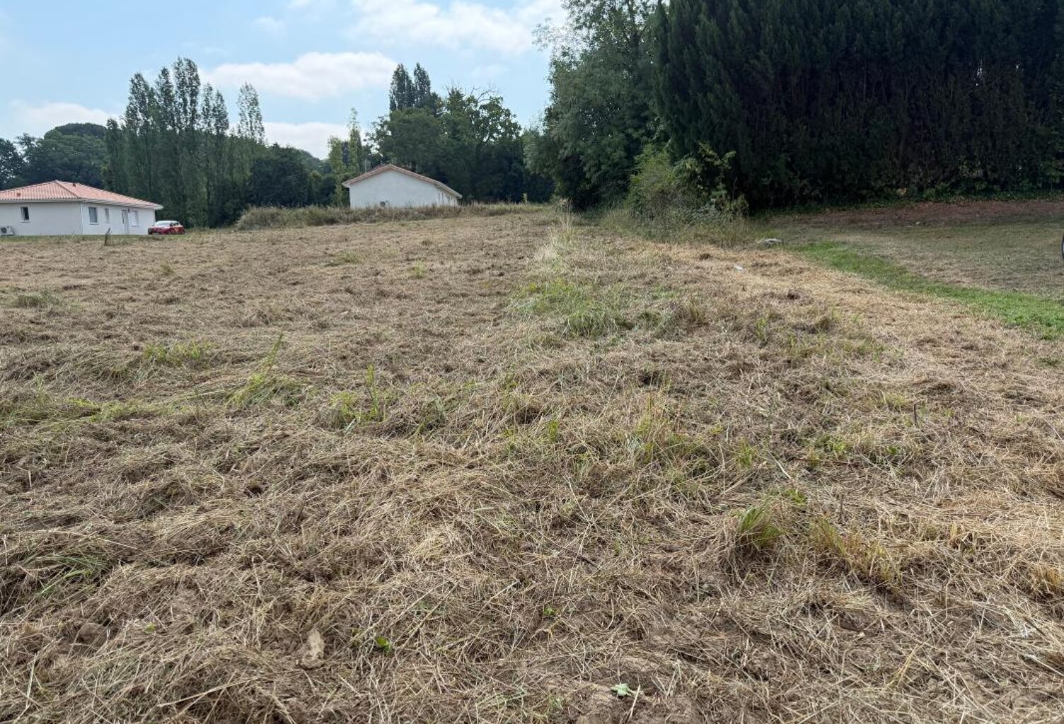 Terrain de 987 m² avec accès au tout à l'égout — photo 1