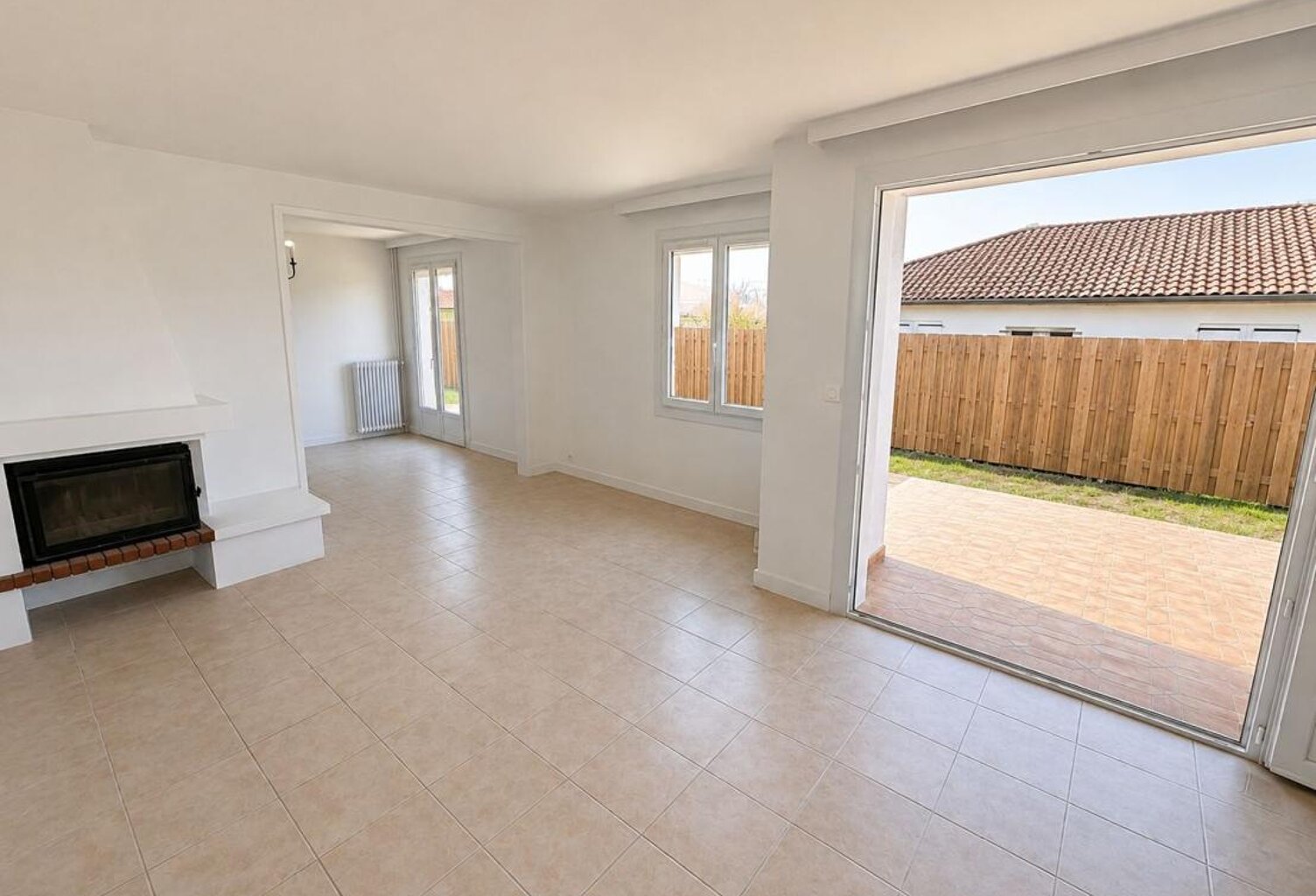 🏡 Charmante maison familiale de 4 chambres et terrain clôturé de 506 m² ! 🌳 — photo 1