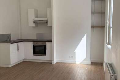 Appartement 3 pièces 700 €