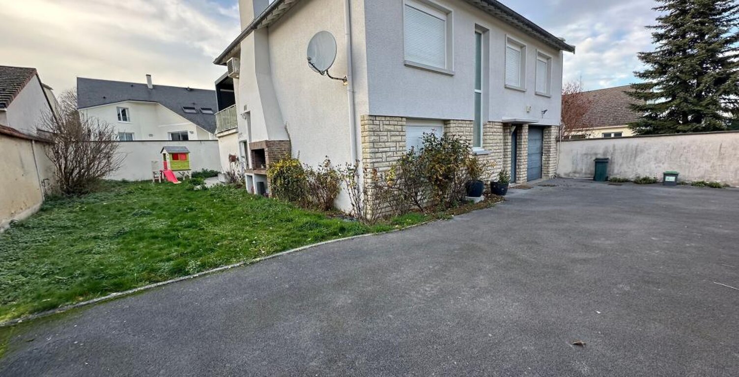Appartement À Louer — photo 1
