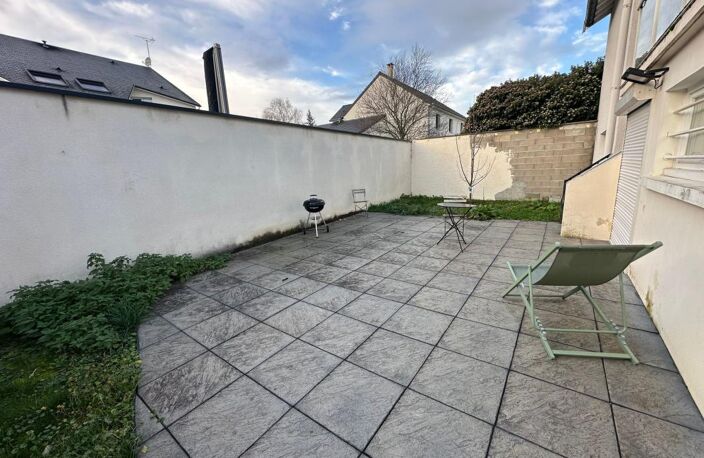 Appartement À Louer — photo 2