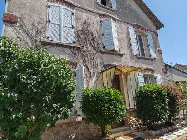 DREUX 28100  Maison de ville - 2 étages - 3 chambres - Terrain - 149000  HAI — photo du bien
