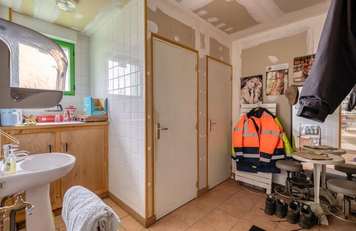 Secteur Valmont :Garage  Entrepôt Atelier + pièces de vie sur 480  m2 au sol — photo 5