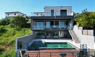 Maison 7 Pièces 266 m² à vendre à Mèze (34140)