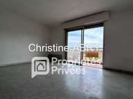 STUDIO 28M2 CENTRE VILLE MANDELIEU TERRASSE — photo 4
