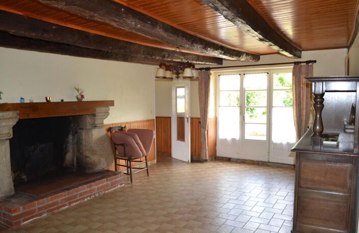 ANCIENNE FERME AVEC DÉPENDANCES . FORT POTENTIEL . ENVIRONNEMENT CALME — photo 4