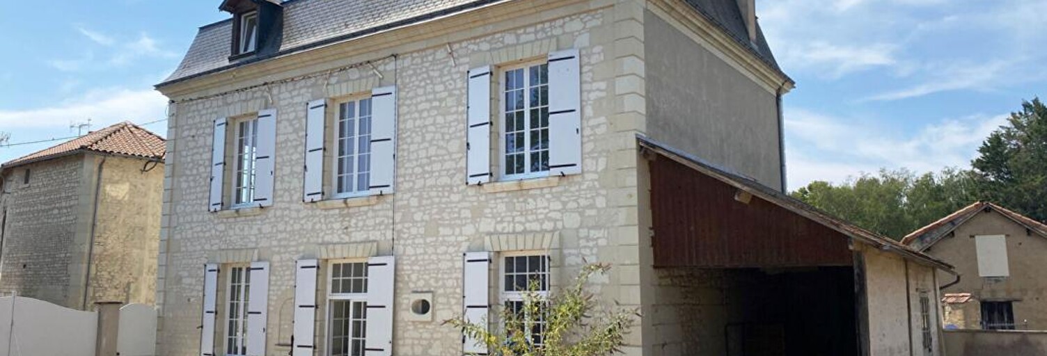 Maison 9 Pièces 299 m² à vendre à Les Trois-Moutiers (86120)