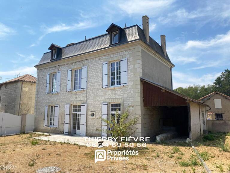 A  VENDRE 86120 LES TROIS MOUTIERS Maison bourgeoise de 299 m2 avec jardin et dépendance — photo 1