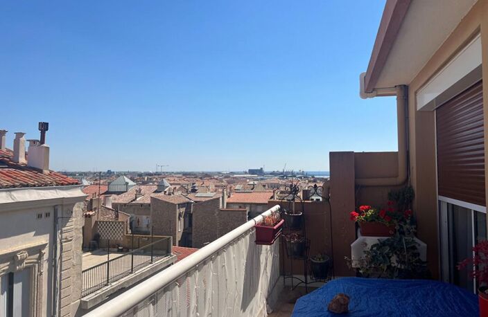 Sete   Appartement en dernier étage avec ascenseur 67 m2 — photo 3