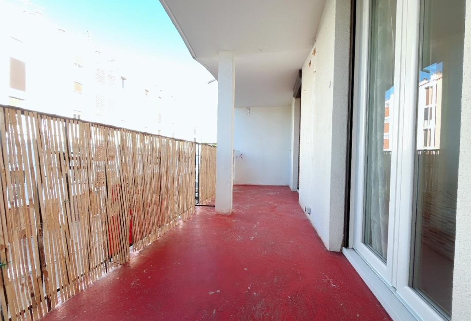 Magnifique appartement spacieux T5 de 83 m² au second étage sans ascenseur avec balcon et cave — photo 1
