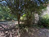 Maison à rénover avec grange et terrain clos de 697 m² — photo 3