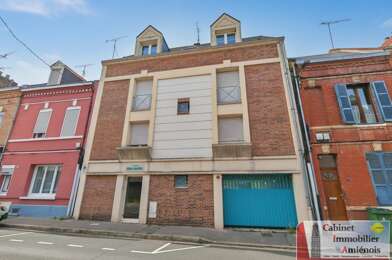 Appartement 3 pièces 840 €