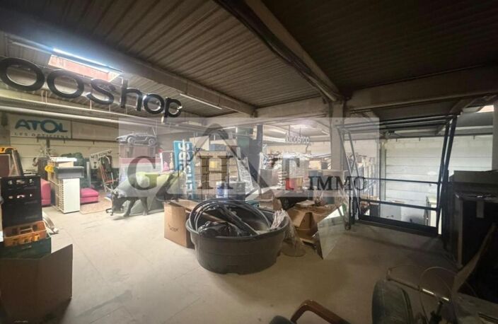 ENTREPOT BUREAUX 1292M2 A NOISY-LE-GRAND A LA VENTE — photo 2