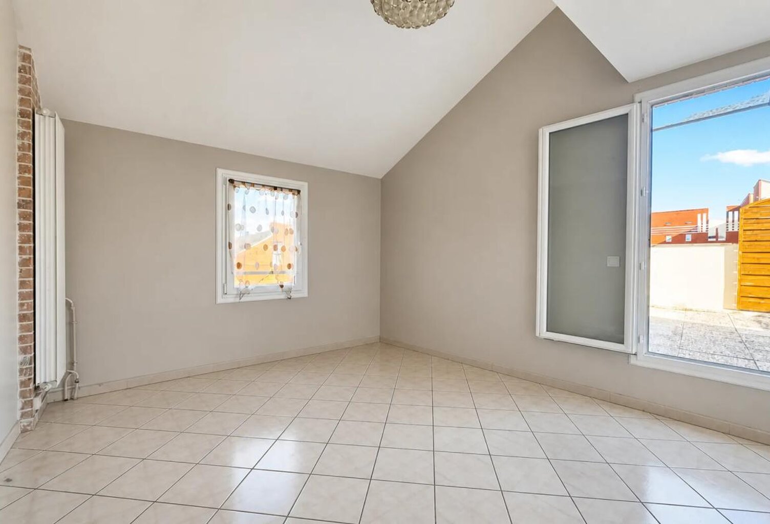Appartement 3 pièces de 75 m² à Vauréal — photo 1