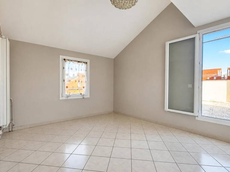 Appartement 3 pièces de 75 m² à Vauréal — photo 1