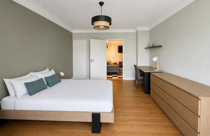 Appartement de 5 pièces de 101 m² à Grenoble — photo 3